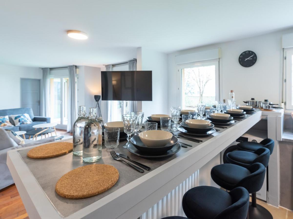Appartement Le Phenix - Hypercentre 16 Personnes Garage Gratuit Wifi Jardin Barbecue Proche Parc Tete D'Or à Villeurbanne Extérieur photo
