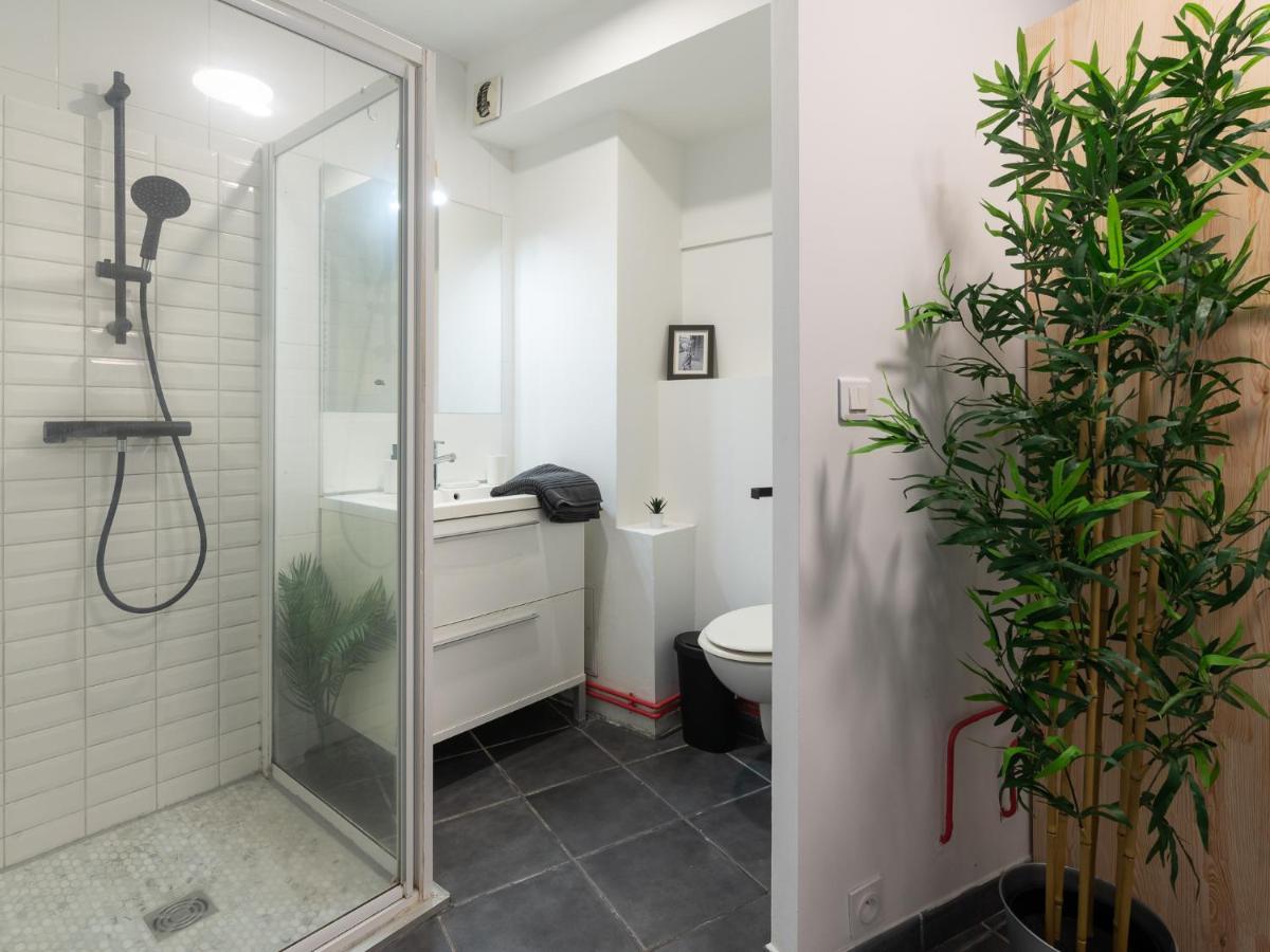 Appartement Le Phenix - Hypercentre 16 Personnes Garage Gratuit Wifi Jardin Barbecue Proche Parc Tete D'Or à Villeurbanne Extérieur photo